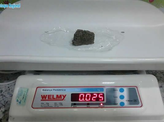 Adolescente de 17 anos é apreendido com 25 gramas de maconha em Clevelândia.