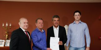 Governador Beto Richa autoriza verba de 1 milhão de reais para o município