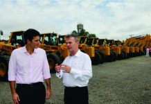 Bancada paranaense viabiliza 506 equipamentos agrícolas para 303 cidades