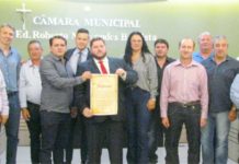 Câmara de Palmas entrega Título de Cidadão Benemérito ao Dr. André Luiz Araújo