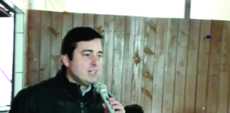 DEPUTADO FEDERAL JOÃO ARRUDA VISITA COMUNIDADE DO CHOPIM