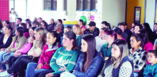 CMEI ANJO DA GUARDA REALIZA O DIA DA FAMÍLIA