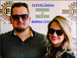 O renomado advogado Fabrício Kleinibing comemorou seu aniversário em uma super festa com familiares e amigos, em alto estilo, em Clevelândia, cidade onde mora. Fotos: Nayara Lukdineila