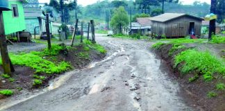 Falta de comprometimento público deixa moradores em situações precárias em Palmas