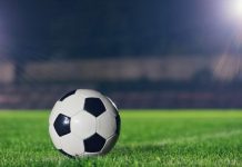 AS COISAS MAIS ABSURDAS QUE JÁ ACONTECERAM EM UM CAMPO DE FUTEBOL