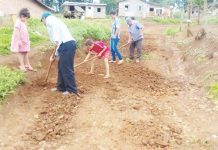 Moradores da comunidade Palmas 1 desabafam o seu descontentamento com a atual administração