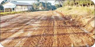 Após as chuvas Estrada do Travessão é recuperada