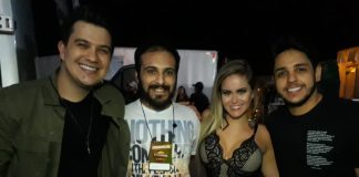 SOCIAL