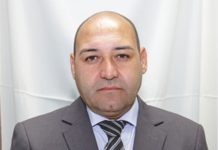 Institui no âmbito do Município de Mariópolis o “PROGRAMA MATERIAL ESCOLAR SOLIDÁRIO”