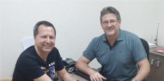 PRESIDENTE DO DIRETÓRIO MUNICIPAL DO MDB E PRÉ CANDIDATO A PREFEITO DE PALMAS DANIEL LANGARO , ABONA A FILIAÇÃO DE JOSÉ MARIA DE ARAÚJO PERPÉTUO FILHO (DR NEGO) QUE PASSA A INTEGRAR A CHAPA DE PRÉ CANDIDATO À VEREADOR PELO PARTIDO.