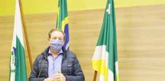 Prefeito Augustinho Zucchi participa de sessão para apresentar ações de combate ao coronavírus
