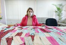 Em nome da prefeita Dona Maria Antonieta o nosso agradecimento a Senhora Geni dos Reis Stahlschimidt pela doação de mais de 100 mascaras de tecidos, confeccionadas por ela, para serem doadas a nossa comunidade carente. Dona Geni que Deus lhe abençoe e lhe retribua em dobro seu gesto de bondade e amor ao próximo