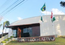 Comissão começa a averiguar reforma no Centro Empresarial