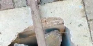 SEM FISCALIZAÇÃO, VEÍCULOS ESTACIONADOS NA PRAÇA  QUEBRAM TAMPA DE TUBULAÇÃO E CRIANÇA CAI NO BURACO