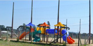 Depois de três anos e meio de mandato, administrador municipal começa a mostrar benfeitorias na cidade. Por que será?