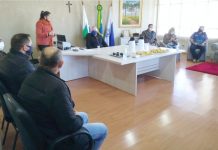 Prefeito, vice e diretores de departamentos se reúnem para avaliar ações em Coronel Domingos Soares