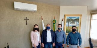 Bandiera recebeu representantes da Cresol União dos Pinhais