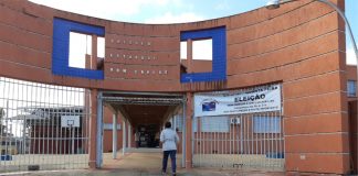 No dia 7 de Julho ocorreu a eleição para direção e direção auxiliar do Colégio Estadual Dom Carlos