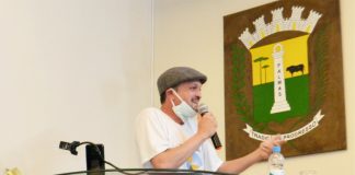 Vereadores arquivam denúncia pedindo impeachment, mas denunciante declara haver vários vícios e pede para Ministério Público recomendar anulação do arquivamento