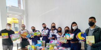 Prefeitura de Cel. Domingos Soares adquire bibliotecas para escolas municipais