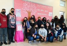 OUTUBRO ROSA! Alunos do 1° ano do Curso de Formação de Docentes Colégio Estadual Dom Carlos