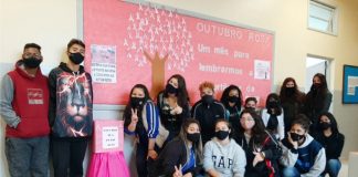 OUTUBRO ROSA! Alunos do 1° ano do Curso de Formação de Docentes Colégio Estadual Dom Carlos
