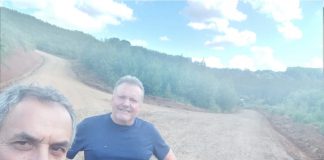 Bandiera acompanha obras na estrada do Chico André