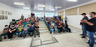 Prefeitura de CDS promoveu encontro entre empresários do ramo têxtil e população