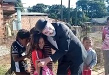 O ENCANTADOR DE CRIANÇAS