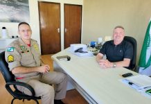 Bandiera recebe o comandante do Corpo de Bombeiros