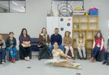 PROGRAMA DE BOLSAS PARA O BALLET CLÁSSICO FLORIR-SE EM DANÇA SE TORNA REAL E COMEÇA A ATENDER ALUNAS