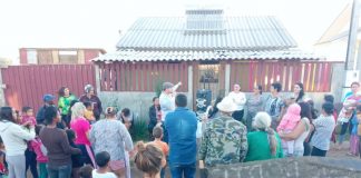Moradores dos bairros Bom Pastor 1 e 2, Eldorado e Lagoão protestam por transporte público em Palmas
