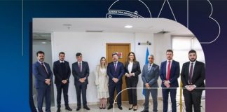 A diretoria da OAB Paraná inaugurou nesta segunda-feira (7/11) a Sala da Advocacia na sede Polícia Federal do Paraná