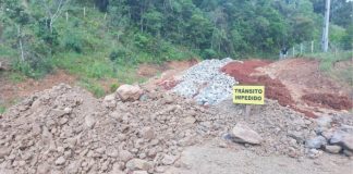 Iniciam as obras do calçamento rural em CDS