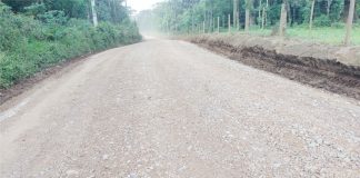 Estrada do Travessão, em CDS, recebe melhorias