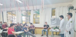 Saúde de CDS realiza palestras sobre gravidez na adolescência