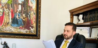 Importante esclarecimento à sociedade sobre Honorários advocatícios, custas processuais, contrato de honorários e sucumbências