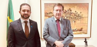 Reunião institucional com Corregedor da Justiça, desembargador Roberto Antônio Massaro