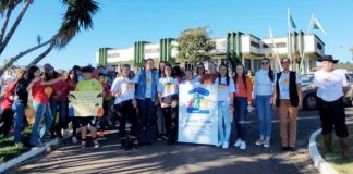 CDS realiza caminhada das campanhas Faça Bonito e Maio Laranja