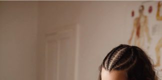 Massagem com pedras quentes