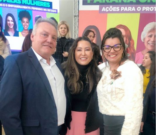 Prefeito de CDS e primeira-dama participam do lançamento da Caravana Paraná Unido Pelas Mulheres