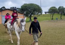 Prefeitura de Cel. Domingos Soares fecha parceria com União dos Autistas de Palmas e Região