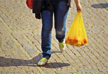 Câmara de Palmas aprova projeto que proíbe utilização de sacolas plásticas no comércio