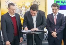 Ratinho Jr e deputado Luiz Fernando Guerra confirmam asfalto para Salgado Filho
