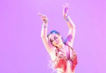 Professora e Bailarina Amanda Rigon do Studio Sintonia do Corpo participa de apresentação em Porto Alegre