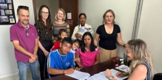 ESTUDANTE DOM CARLOS TERÁ LIVRO PUBLICADO PELA LEI PAULO GUSTAVO