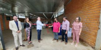 Governo municipal e Les Confecções inauguram fábrica de jeans em Cel. Domingos Soares