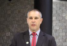 Qual o rumo seguirá Peterson Lobas?
