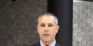 Qual o rumo seguirá Peterson Lobas?