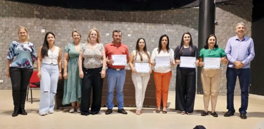 Conselheiros tutelares eleitos em Palmas são empossados